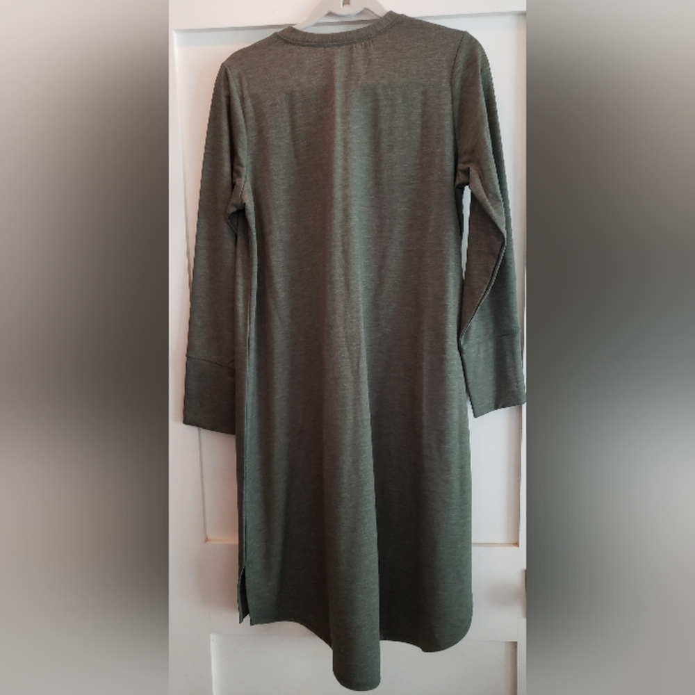 LOGO Cozy Dress/Robe, Size M, Dark Green, Never used - Picture 2 of 6
